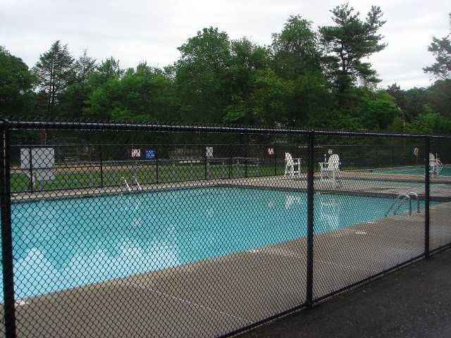 Security_Commercial_Chain Link 11