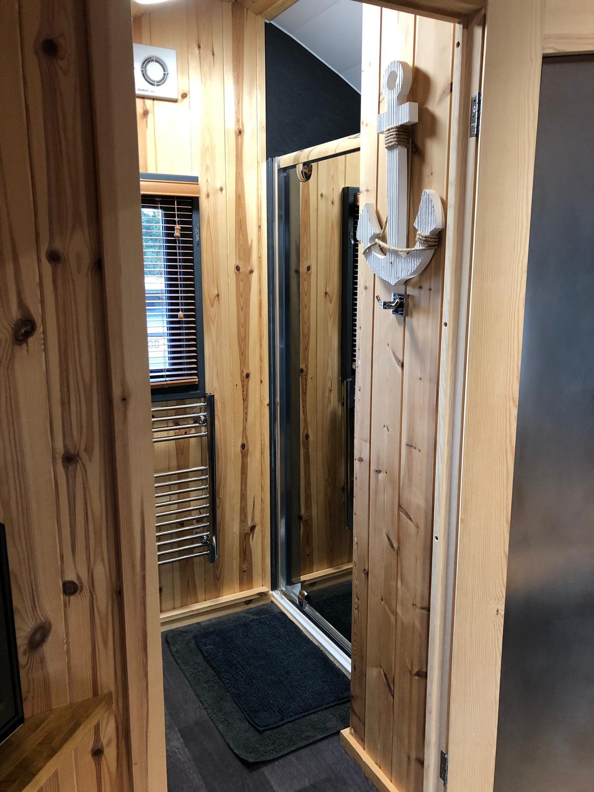 Kingfisher Luxury Camping POD with Hot Tub | Bristol, Bath & Cotswolds
