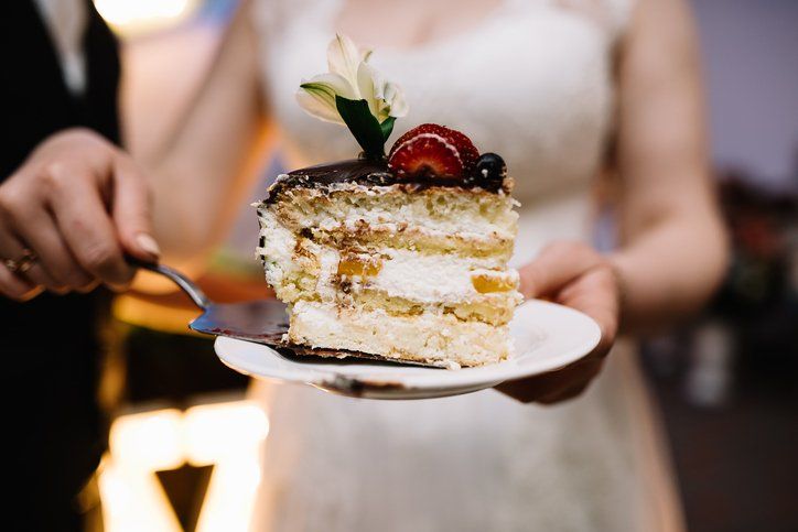 Wedding Cake - Bakeshop in DFW Airport , TX