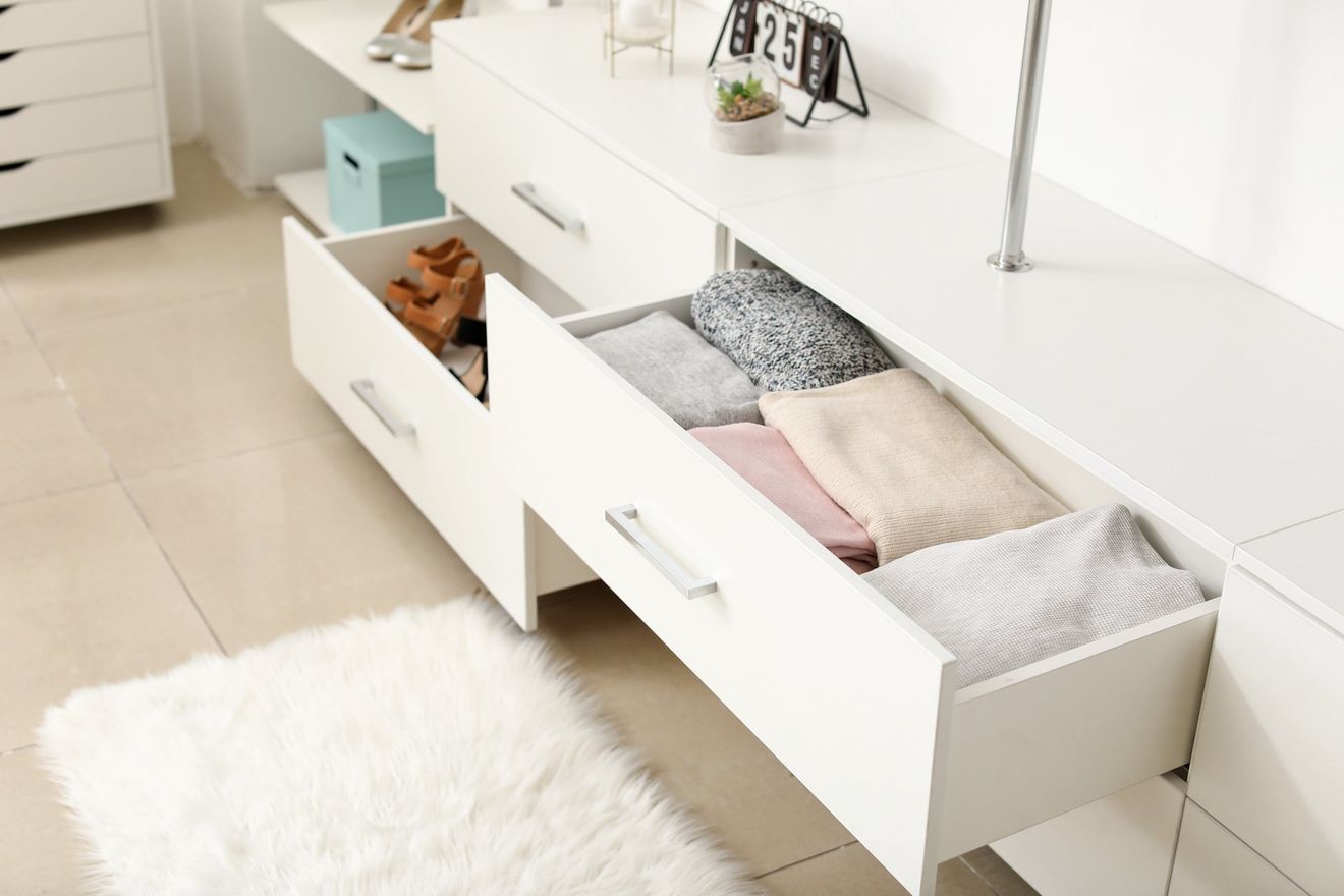 Well organised set of drawers