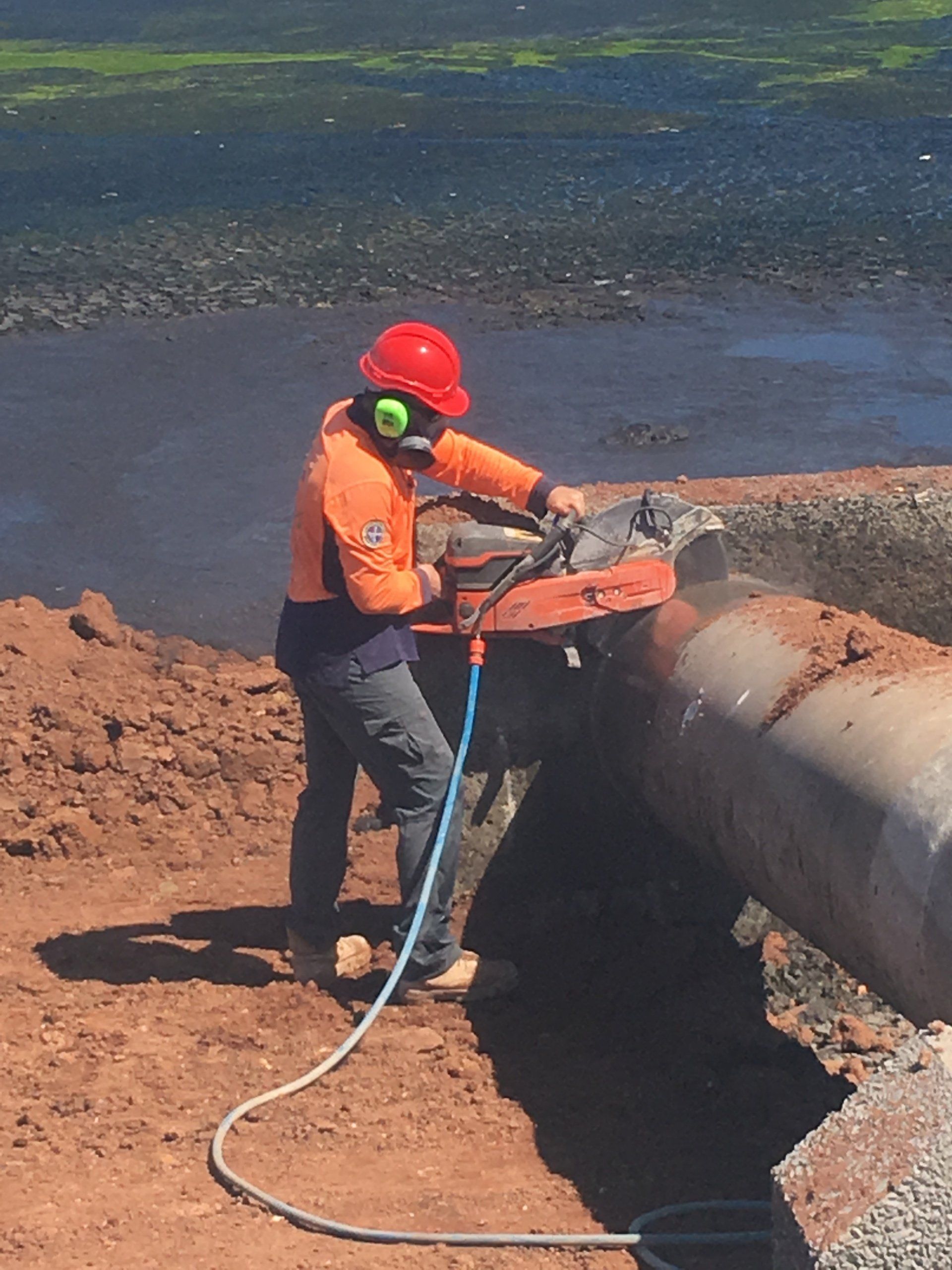 Saw Cut Pipe Demo Saw — Super City Concrete Cutting In Darwin, NT