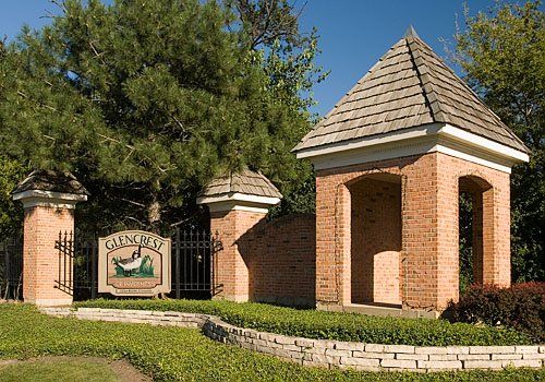 Glencrest of Inverness IL