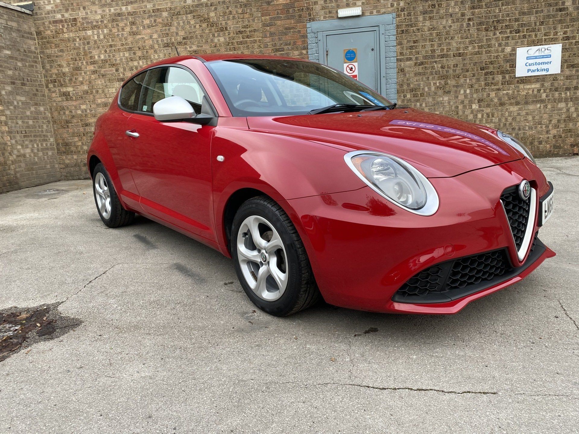 Browse the Alfa Romeo MiTo at Cars Grimsby. A sporty compact car with sleek Italian styling and agile handling. View now at your trusted local used car dealer.