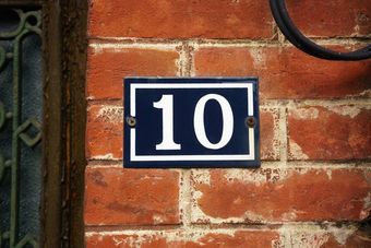 house number signs