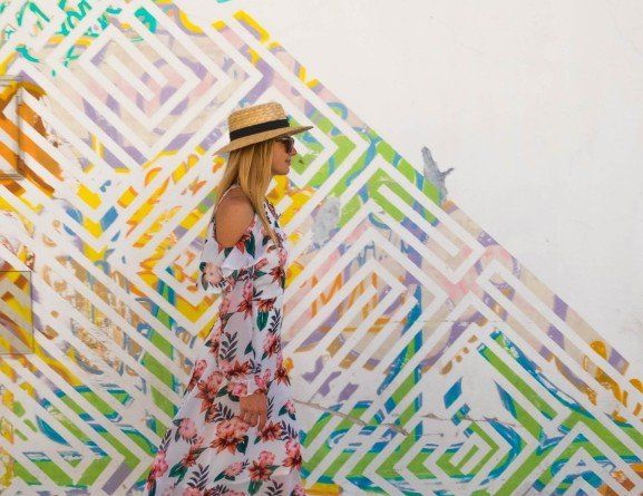 A lady in a graphical background