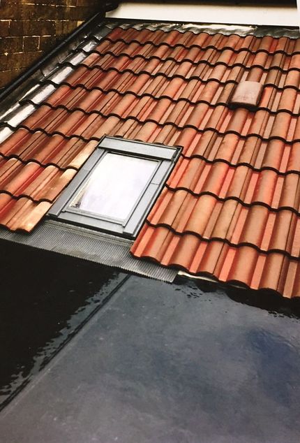 Roofing service