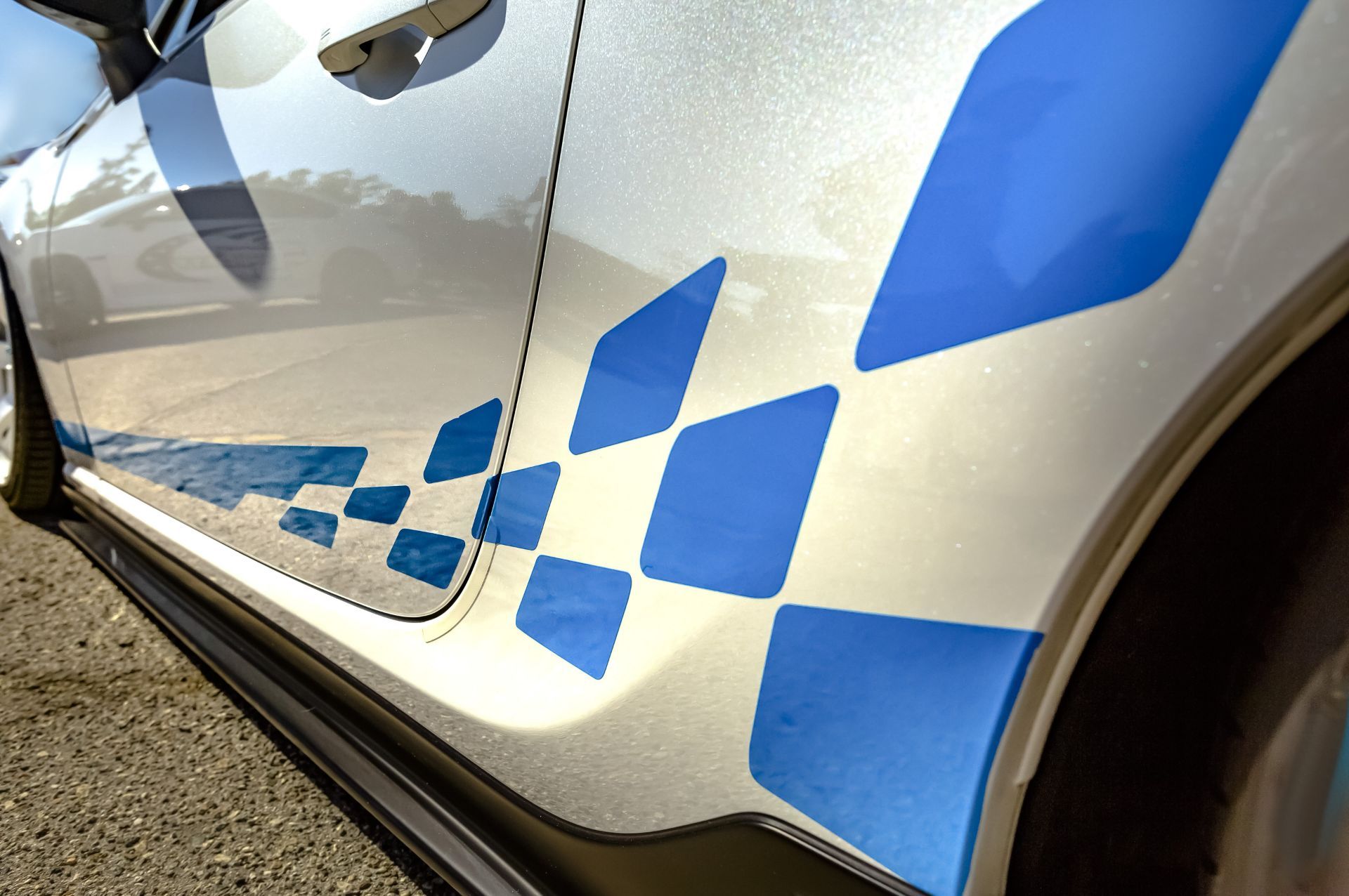 Vehicle graphics