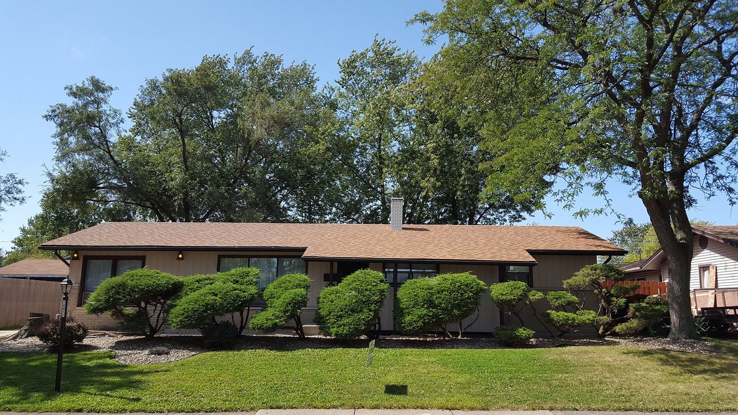 Replaced Roof, Gutters, and has a new Steel Chimney Kit on Roof in July 2015