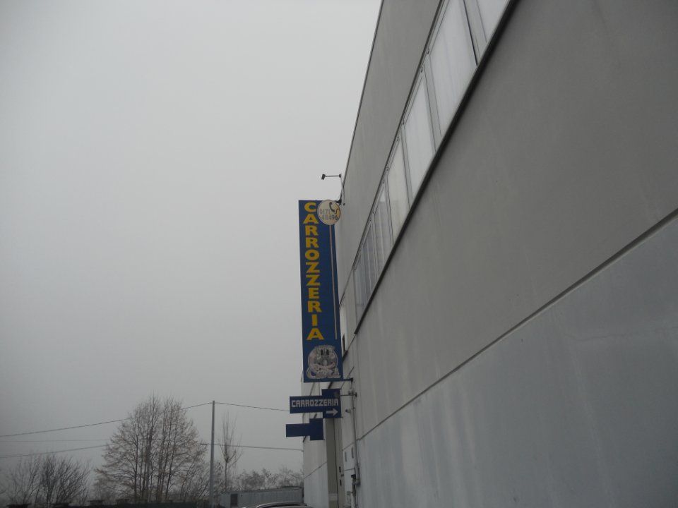 centro riparazione e verniciatura