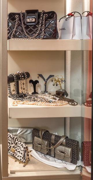 Collections Boutique Lysianne vitrine sacs