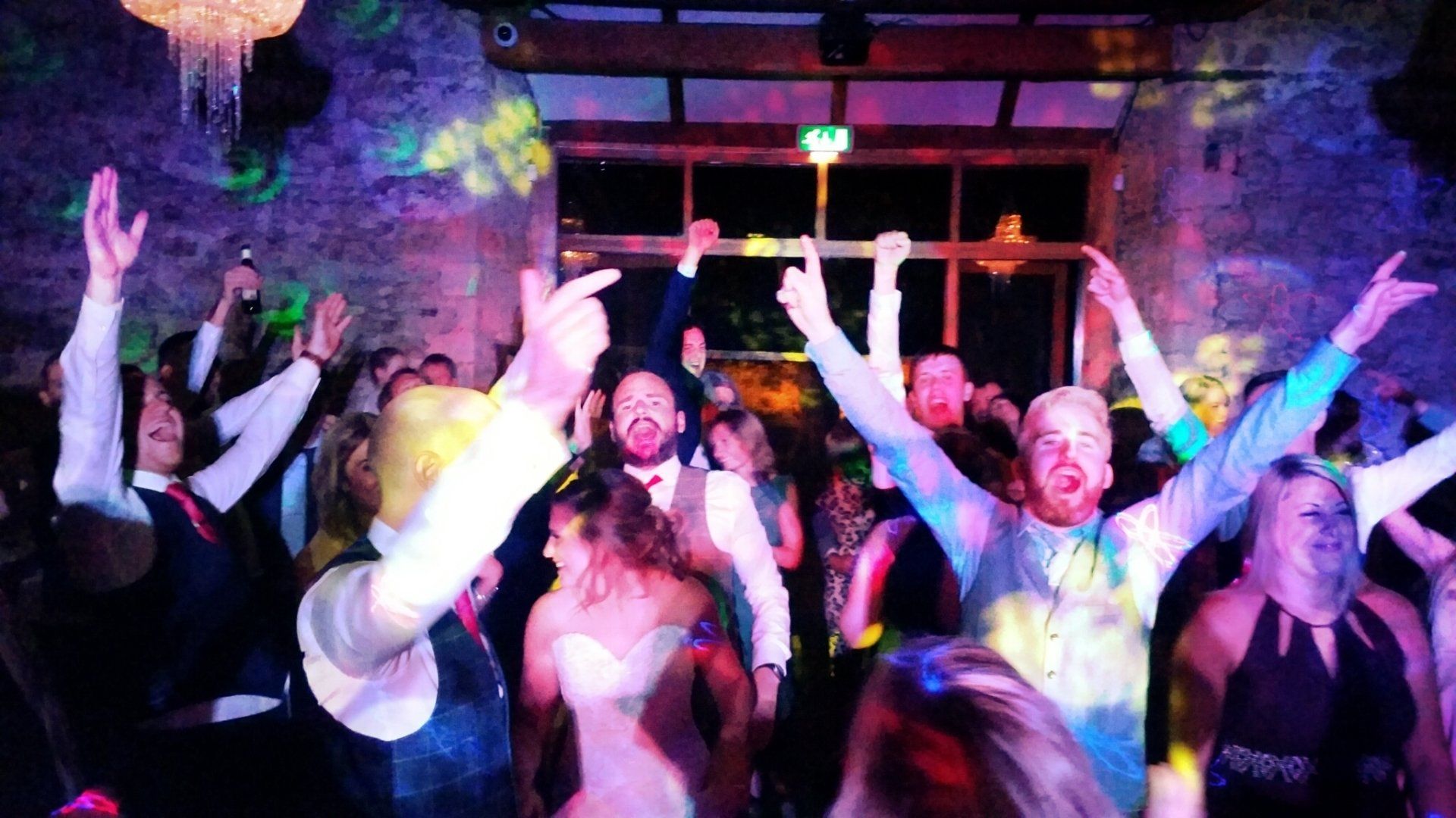 wedding entertainment bands