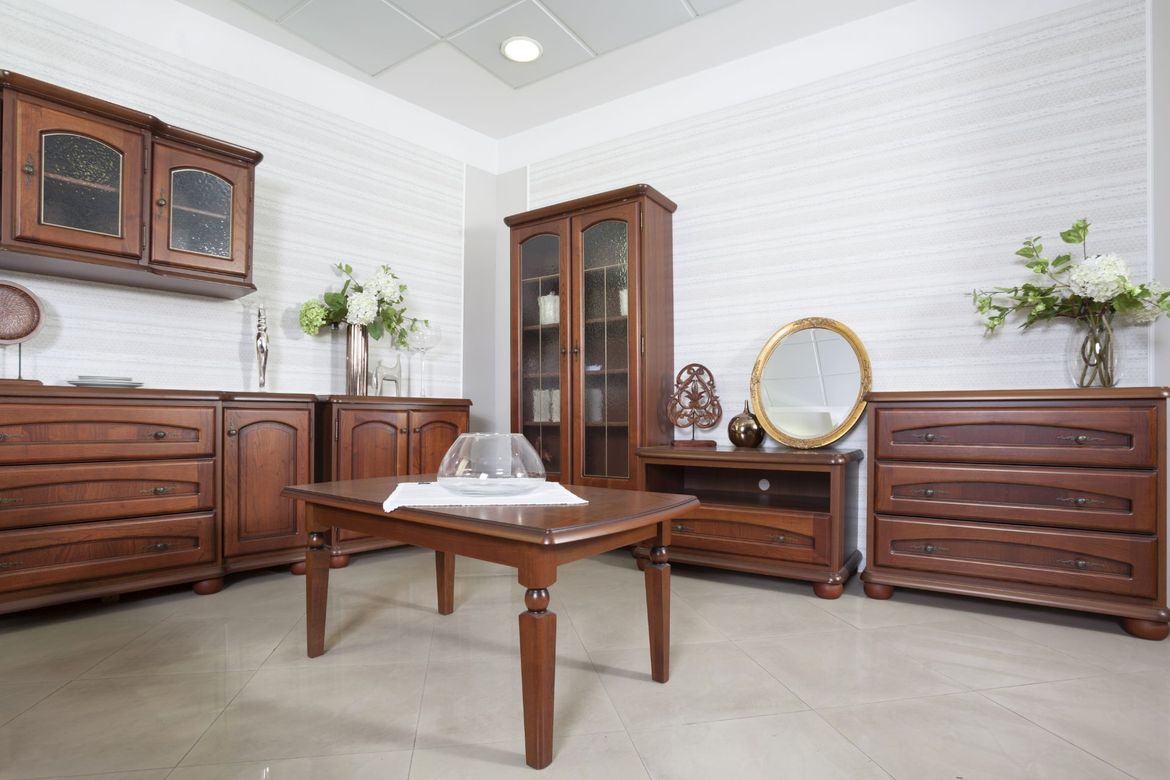 sala da pranzo stile classico