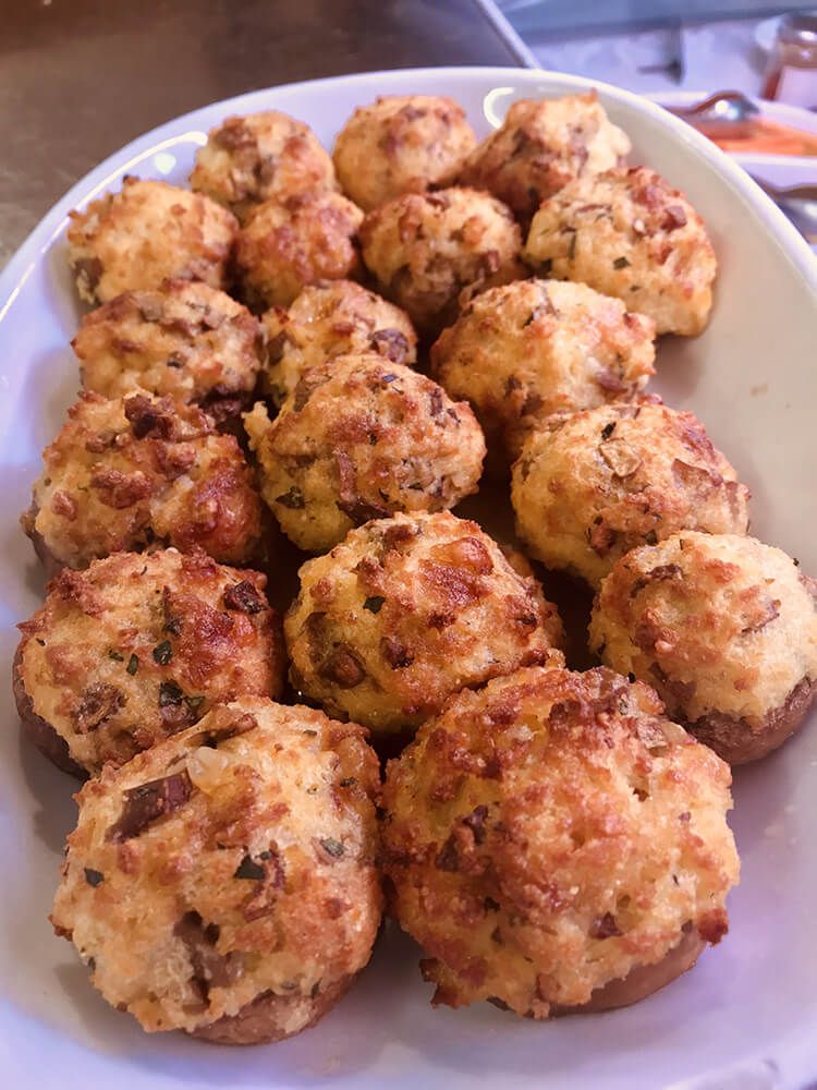 Boulettes de pain et oeufs