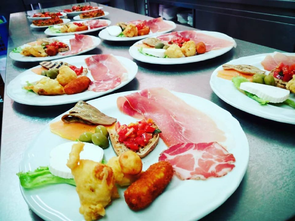 salumi di produzione propria