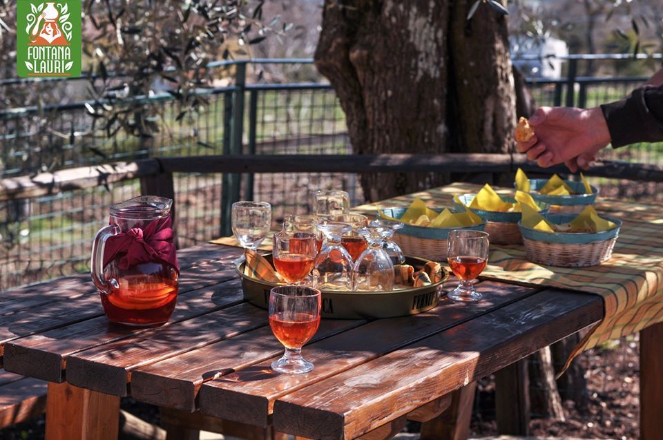 ristorante con parco giochi esterno