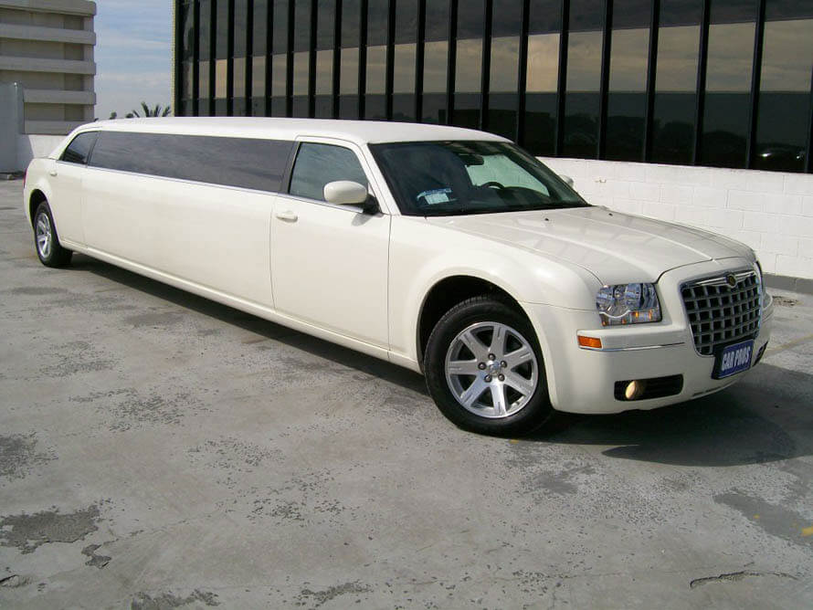 crysler 300 white limo los angeles
