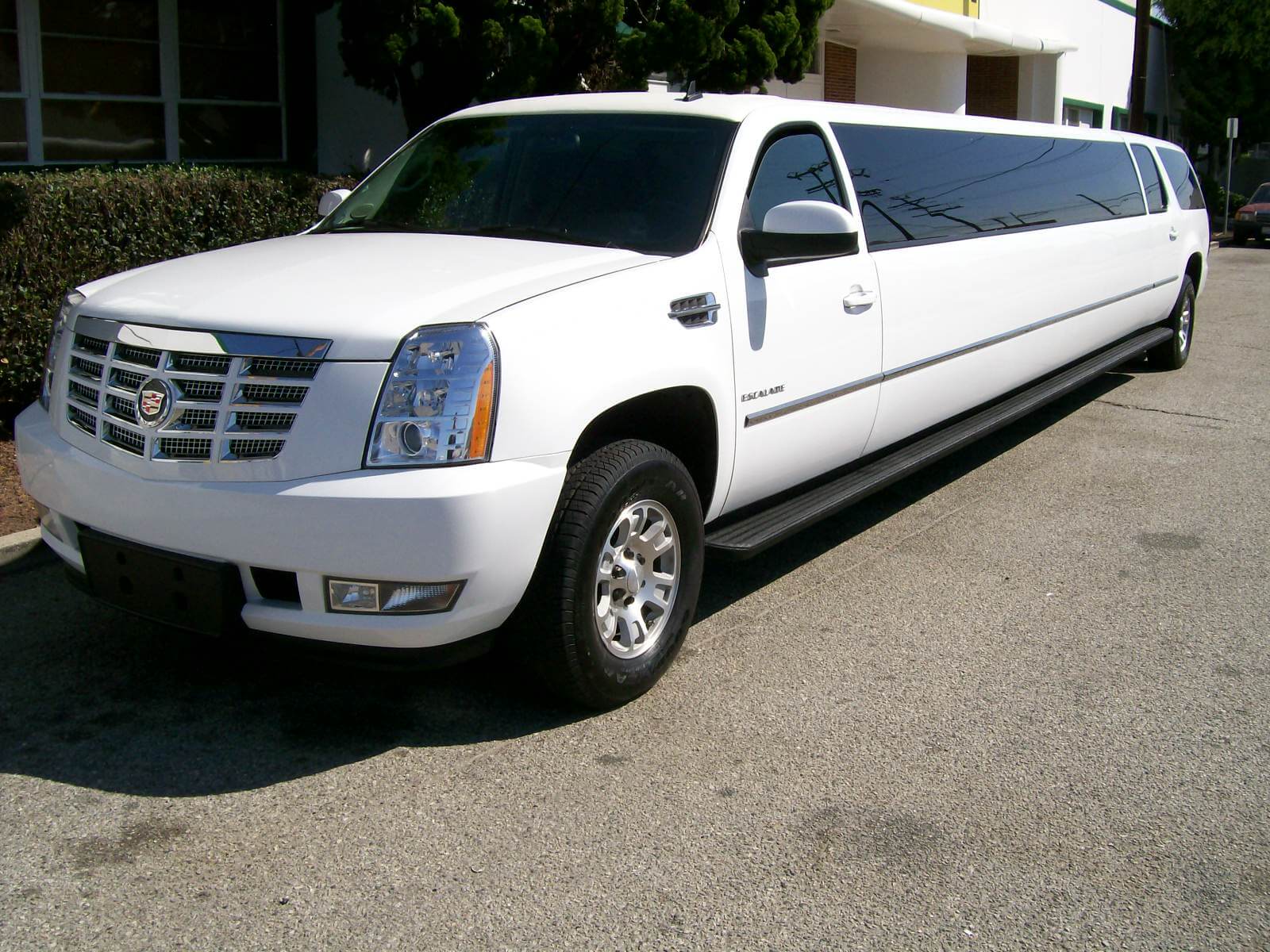 escalade stretch limo rental service LA