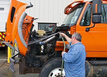 Washing Interior Engine - Trailer Washouts in Lakewood, WA Washing Interior Engine - Trailer Washouts in Lakewood, WA