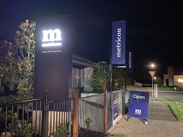 Metal Signs — Signage In Acacia Ridge, QLD Metal Signs — Signage In Acacia Ridge, QLD