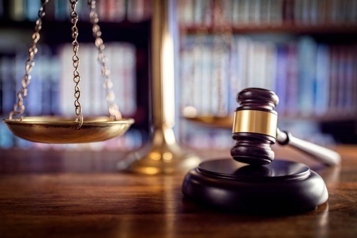 Gavel and Scale law office in Staten Island, NY