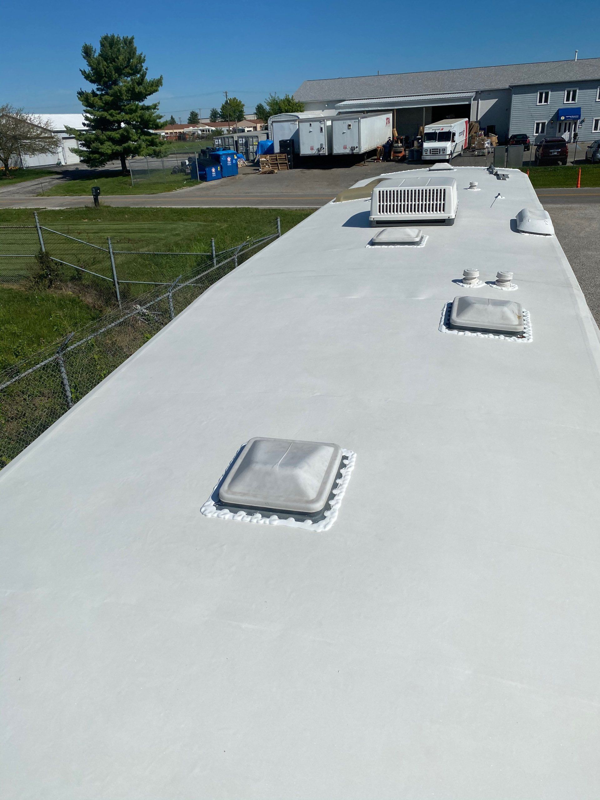 RV on the Road — Greenwood, IN — Smitty's Auto & RV