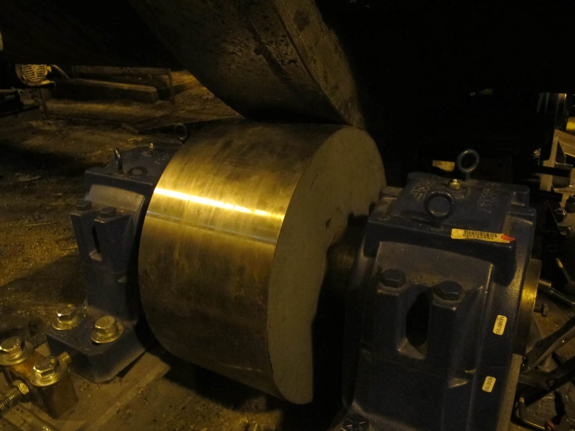 trunnions rollers