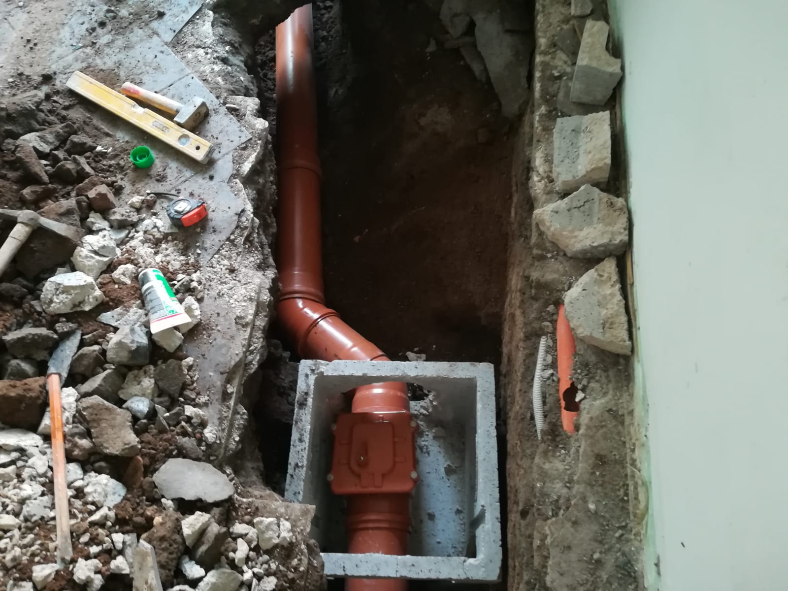 Ristrutturazione impianti fognari Roma