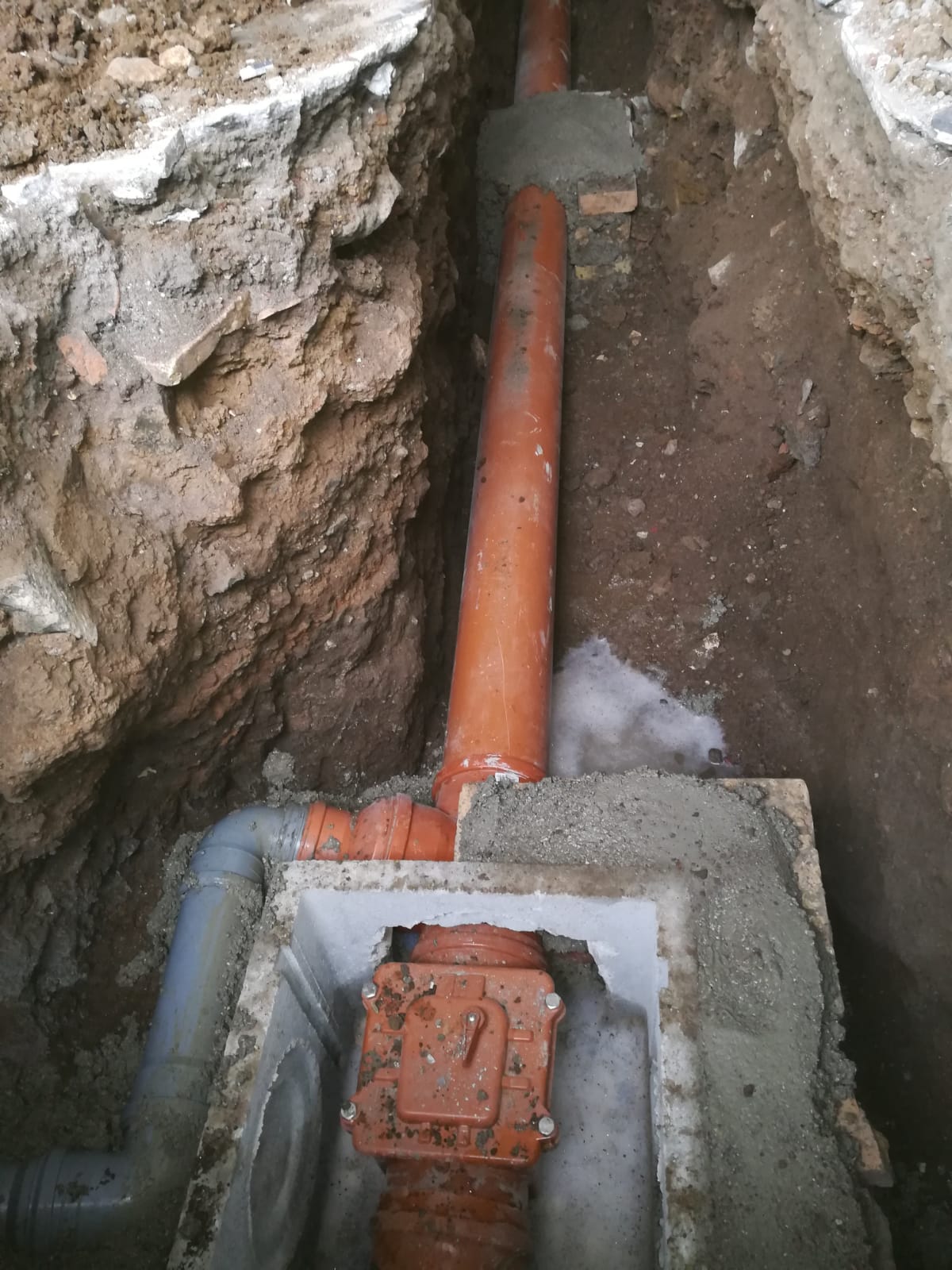 Ristrutturazione impianti fognari Roma