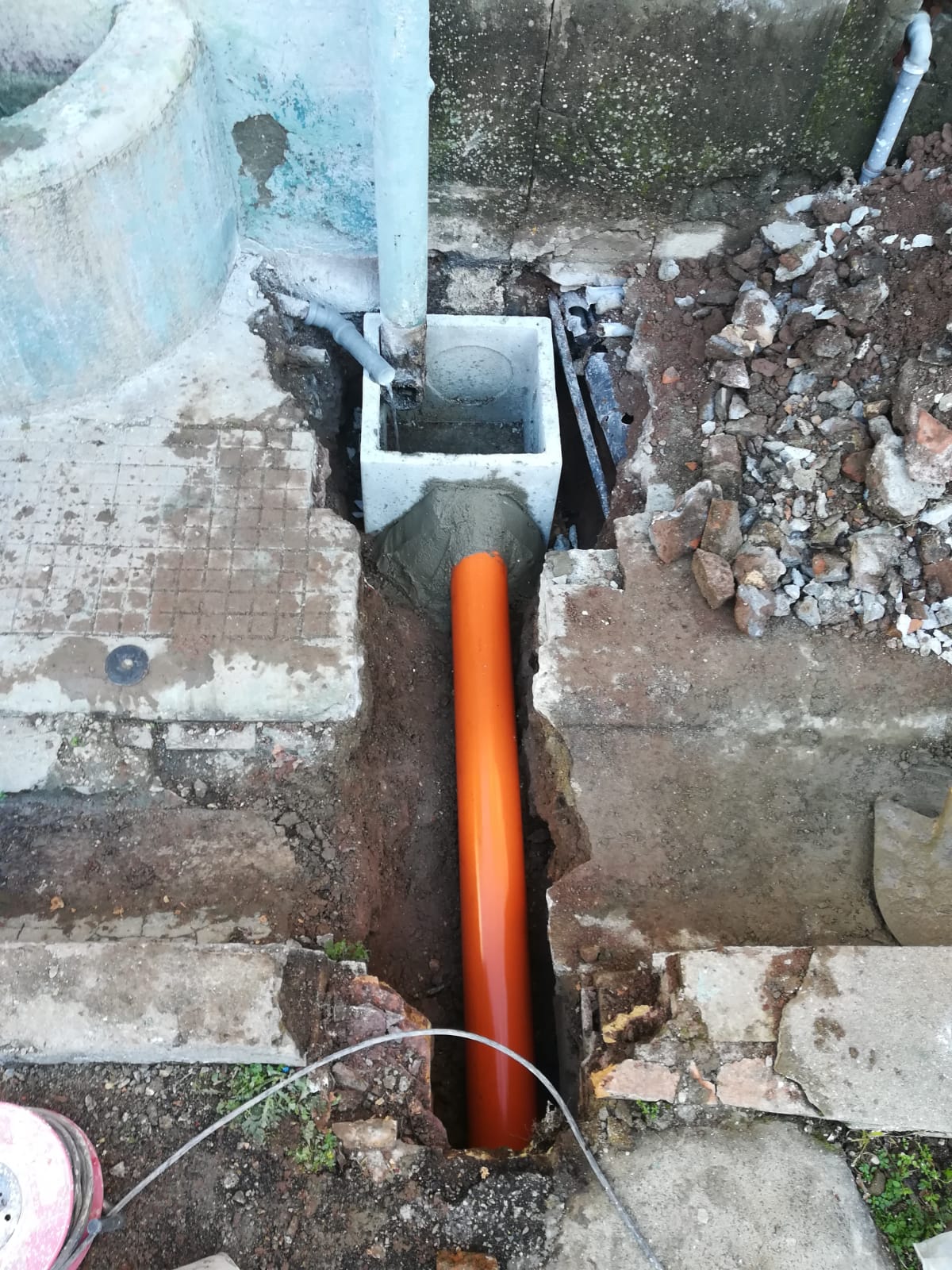 Ristrutturazione impianti fognari Roma