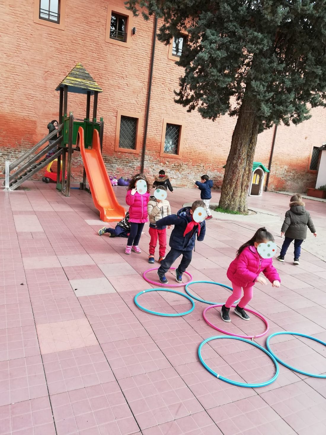 Spazio esterno per bambini
