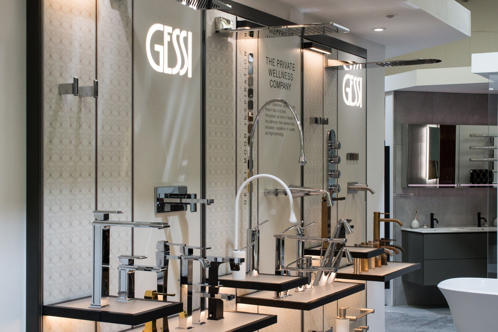 Showroom 115