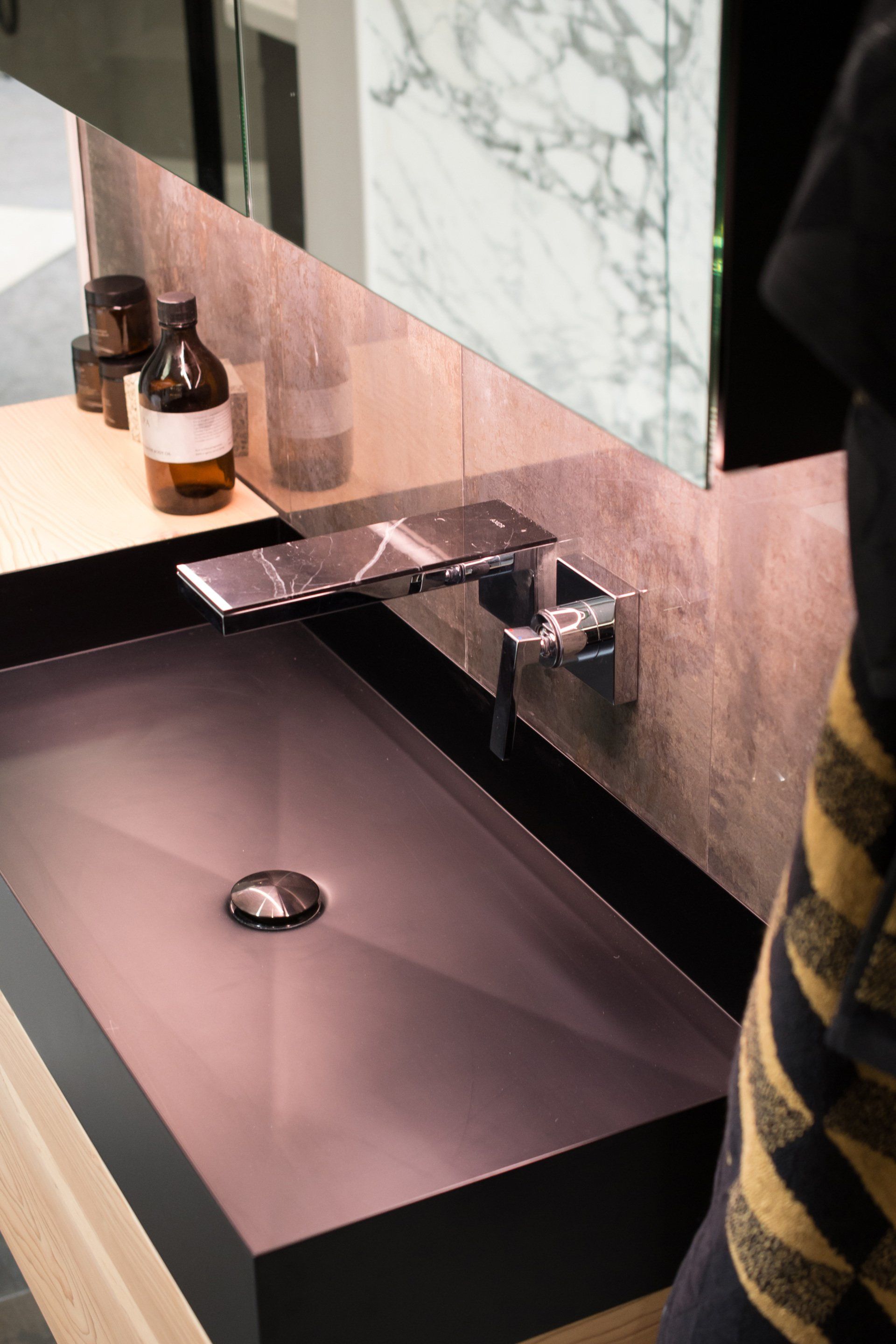 Showroom 125