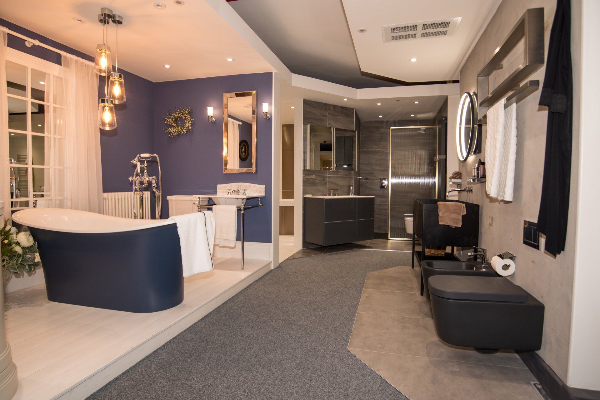 Showroom 150