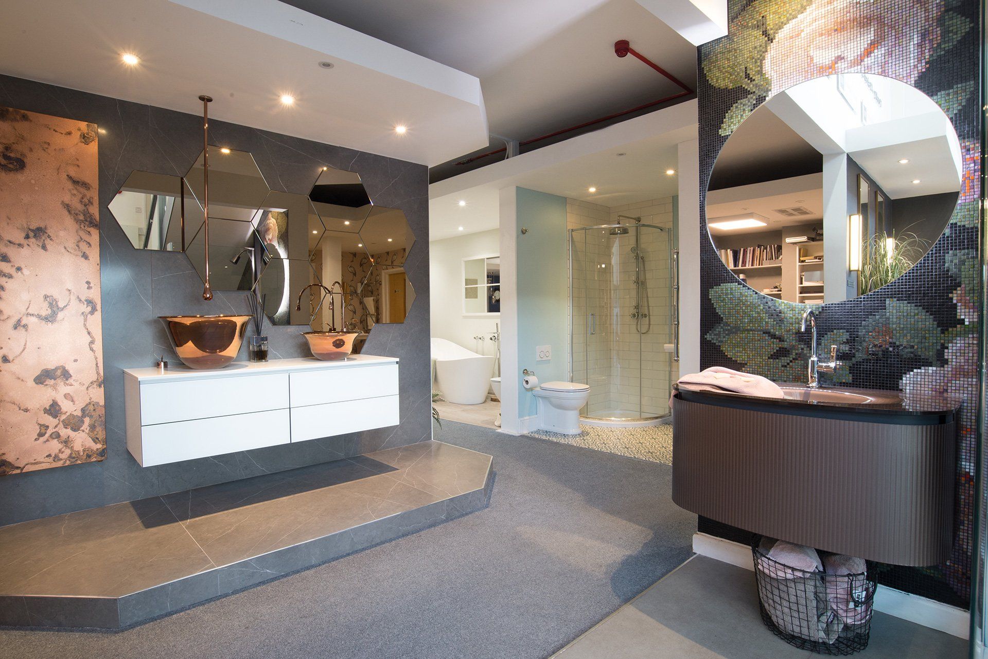 luxury bathroom