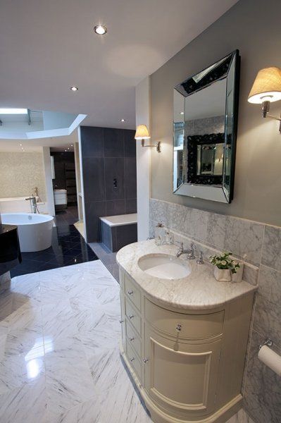 Showroom 2