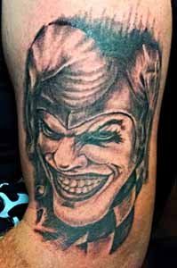 face tattoo