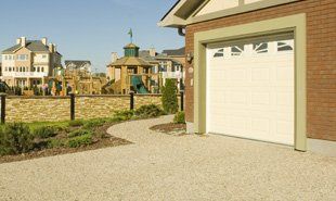 RESIN BONDED DRIVEWAYS