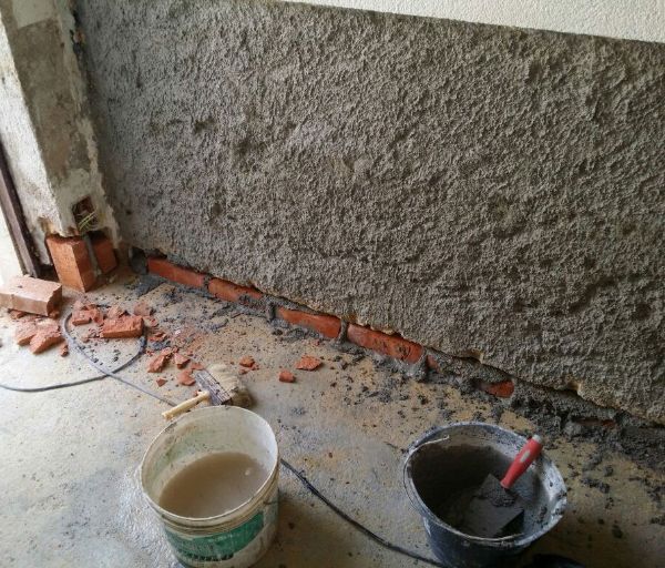rifacimento di un muro interno
