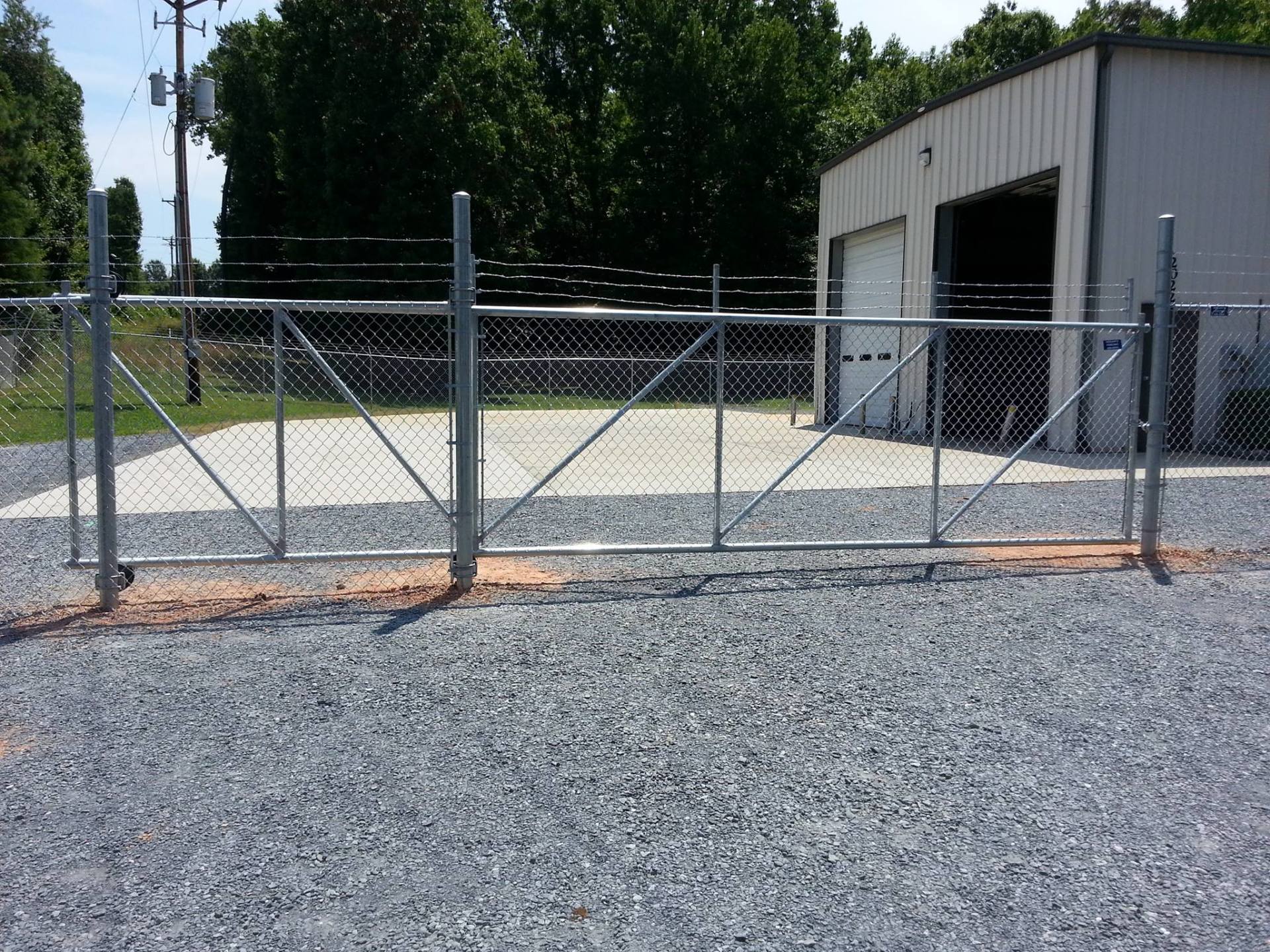 HOGAN'S FENCING