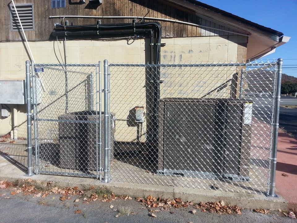 HOGAN'S FENCING
