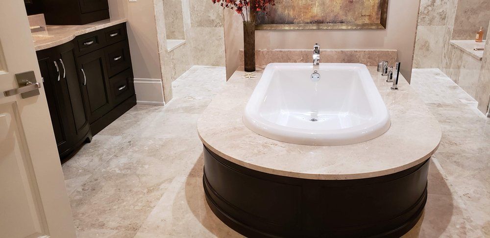 Bathroom with Bathtub — Naples, FL — Rain Forest Marble Inc.