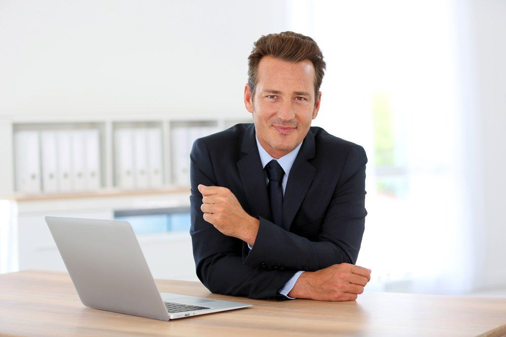 The Benefits of using a Broker