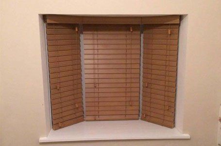 Wooden Venetian blinds