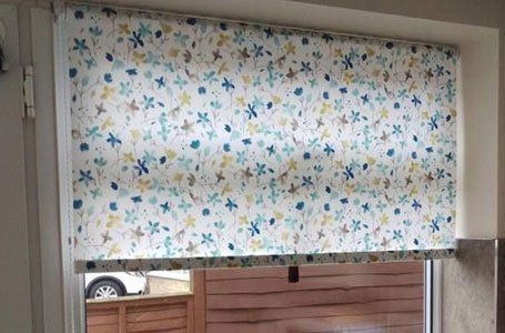 Patterned roller blinds
