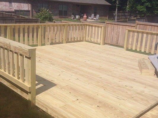 Deck and Fence — House with Deck and Fence in Pearl, MS