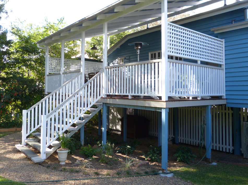 white fencing