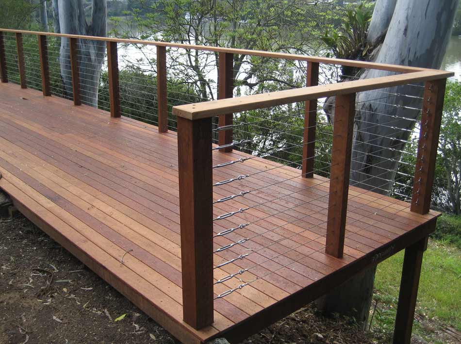 raised deck fencing