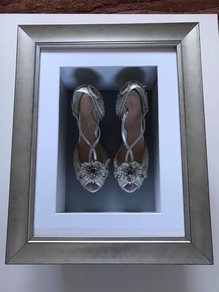 Shoe in frame