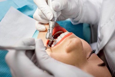 Trattamento dentale