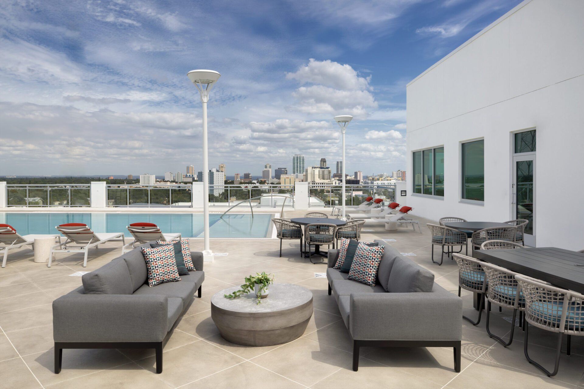Vantage St. Pete Apartment Poolside Lounge with Sofa